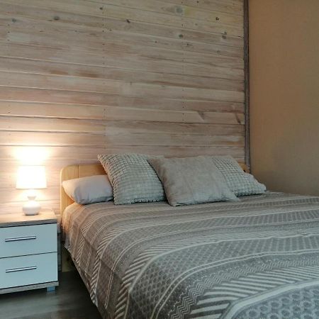 Apartamenti Miera Osta Liepaja Exterior photo