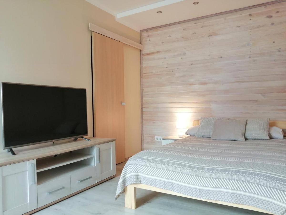 Apartamenti Miera Osta Liepaja Exterior photo